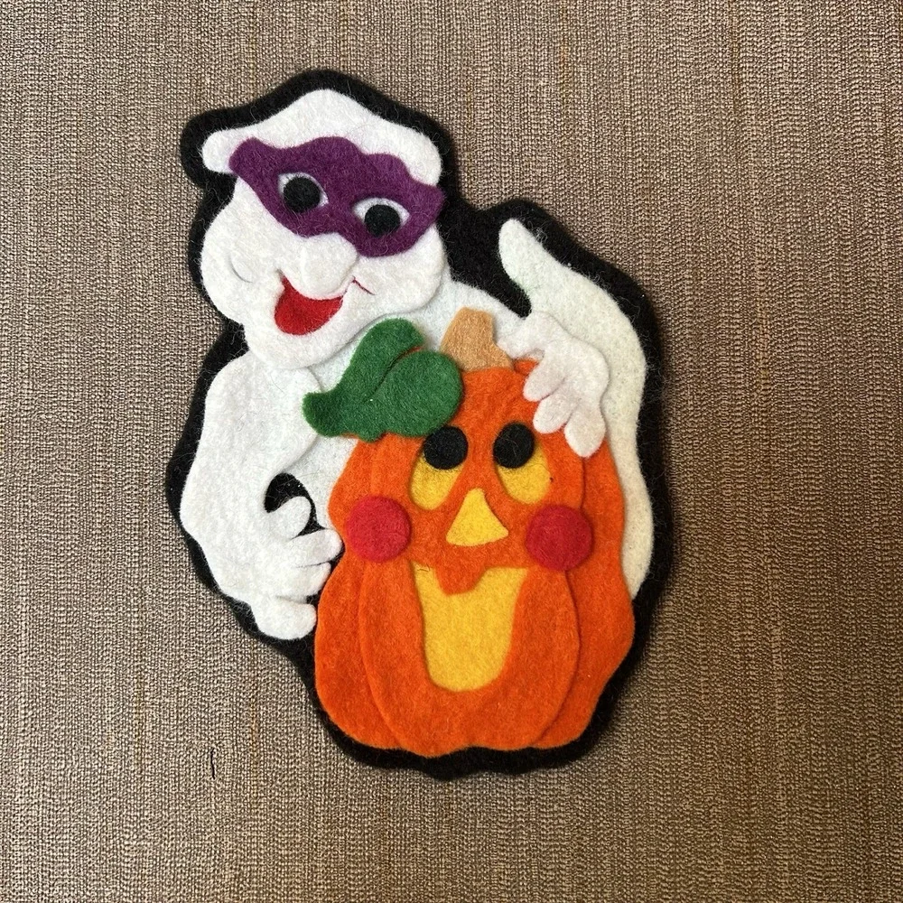 Vintage Halloween 90s Hand Made Felt Ghost Finger Puppet Ornament Applique Patch